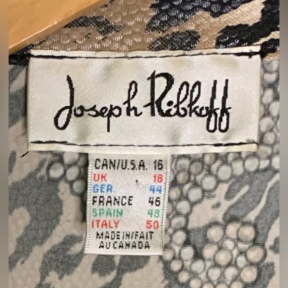 Joseph Ribkoff - Multi Print Blouse With Zipper Front And Oversized Cuffs - Picture 11 of 12